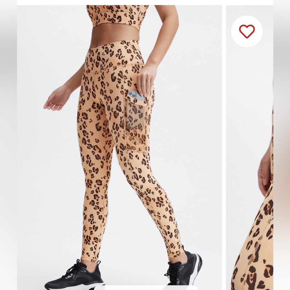 Fabletics On-The-Go PowerHold® High-Waisted Legging NWOT